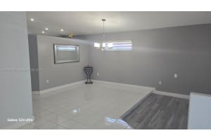 3240 W 76th Pl Hialeah, FL 33018 - MLS#A11879759