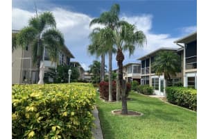 2111 Ne 42nd Ct 103w, Lighthouse Point