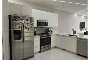 6453 Nw 102nd Path 101 Doral, FL 33178 - MLS#A11879800