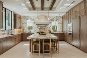 2300 Ne 34th Ct Lighthouse Point, FL 33064 - MLS#A11879812