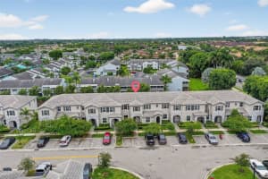 1676 Se 26th Ter, Homestead