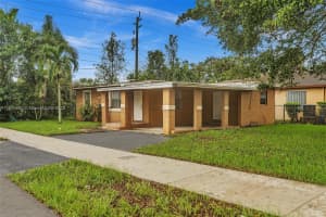 2800 Nw 6th Ct Fort Lauderdale, FL 33311 - MLS#A11879867