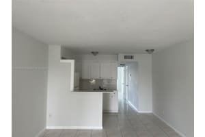 7917 West Dr 17 North Bay Village, FL 33141 - MLS#A11879892