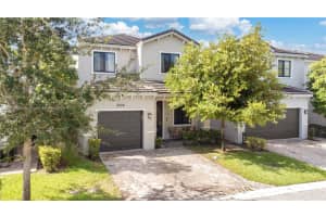 3374 Nw 5th St Pompano Beach, FL 33069 - MLS#A11879898