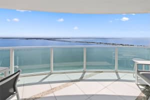 2101 Brickell Ave 2306, Miami