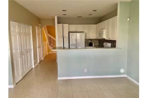 2904 Nw 33rd Ter Lauderdale Lakes, FL 33311 - MLS#A11879919