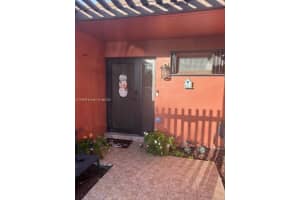 1611 Palmetto Ln Pembroke Pines, FL 33026 - MLS#A11879929