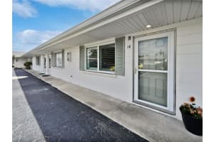 525 Manatee Ct 14 Venice, FL 34285 - MLS#A11879933