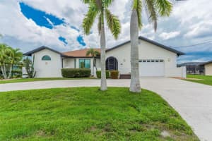 105 Sinclair St Se Port Charlotte, FL 33952 - MLS#A11879945