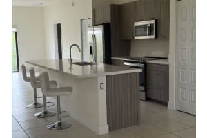 7905 Nw 104th Ave 24 Doral, FL 33178 - MLS#A11879961