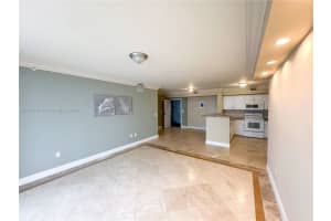 1155 Brickell Bay Dr 3303, Miami