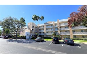 9560 Weldon Cir J208, Tamarac