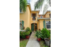 983 Ne 42nd Pl Homestead, FL 33033 - MLS#A11880000