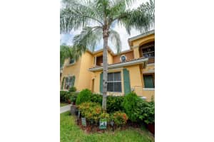 983 Ne 42nd Pl Homestead, FL 33033 - MLS#A11880000