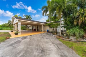 18475 Sw 206th St Miami, FL 33187 - MLS#A11880046