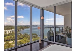 601 Ne 36th St 1304, Miami