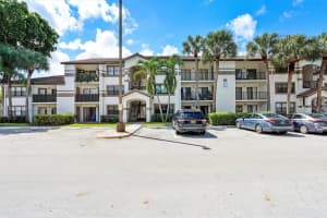 540 S Park Rd 19-9, Hollywood