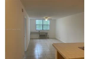 2401 Riverside Dr 203-b Coral Springs, FL 33065 - MLS#A11880066