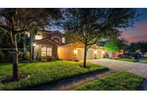4528 Sw 183rd Ave Miramar, FL 33029 - MLS#A11880074