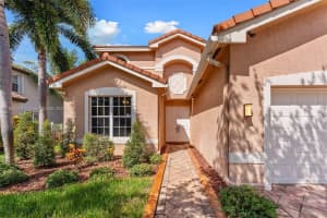 4528 Sw 183rd Ave Miramar, FL 33029 - MLS#A11880074