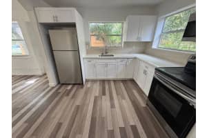 2813 Dewey St A Hollywood, FL 33020 - MLS#A11880105