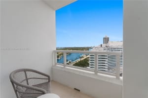 4401 Collins Ave 1703 Miami Beach, FL 33140 - MLS#A11880121