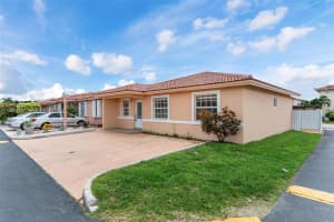 2236 W 74th Pl 9c Hialeah, FL 33016 - MLS#A11880126