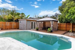 5740 Lincoln St Hollywood, FL 33021 - MLS#A11880131