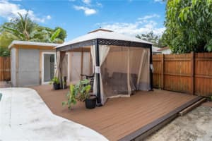 5740 Lincoln St Hollywood, FL 33021 - MLS#A11880131