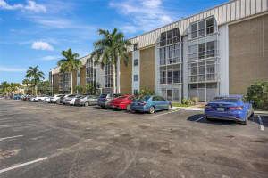 2970 Ne 16th Ave 403 Oakland Park, FL 33334 - MLS#A11880148