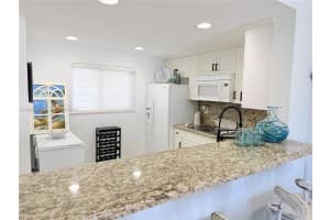 4000 Ne 170th St 402 North Miami Beach, FL 33160 - MLS#A11880164