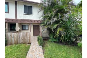 2761 Sw 58th Mnr 2761 Dania Beach, FL 33312 - MLS#A11880181