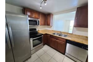 496 Nw 165th St Rd D-409 Miami, FL 33169 - MLS#A11880182