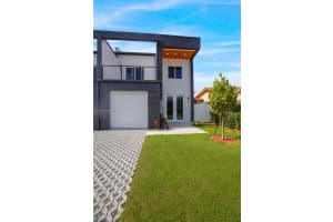 3431 Sw 16th Ter Miami, FL 33145 - MLS#A11880192