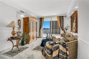 888 Brickell Key Dr 1807 Miami, FL 33131 - MLS#A11880248