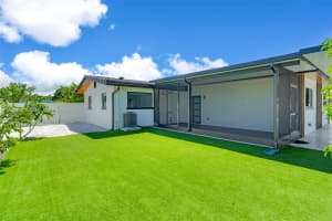 168 Granada Dr, Lake Worth Beach, FL 33461, Sold 11/07/25