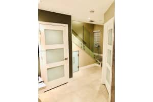 10704 Nw 88th Ave 10704 Hialeah Gardens, FL 33018 - MLS#A11880268