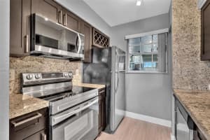 2850 N Oakland Forest Dr 204 Oakland Park, FL 33309 - MLS#A11880299