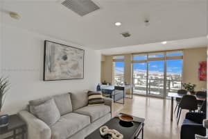 185 Sw 7th St 1600 Miami, FL 33130 - MLS#A11880309