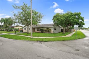 1000 Nw 17th Ave, Boca Raton