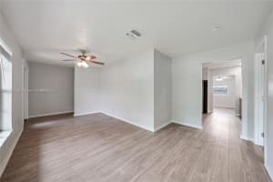 1000 Nw 17th Ave Boca Raton, FL 33486 - MLS#A11880318