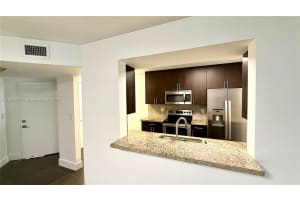 9749 Nw 48th Terrace 319 Doral, FL 33178 - MLS#A11880327