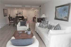 210 Sea View Dr 408 Key Biscayne, FL 33149 - MLS#A11880336