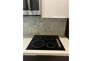 10458 Nw 67th St Studio Doral, FL 33178 - MLS#A11880378