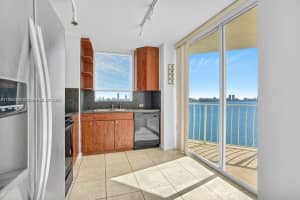 7601 E Treasure Dr 1020 North Bay Village, FL 33141 - MLS#A11880391