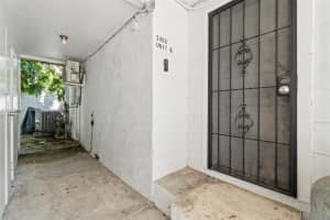 2453 SW 17th St #2, Miami, FL 33145, - MLS#A11880439