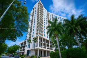 10 Sw South River Dr 605, Miami