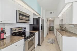 16485 Collins Ave Os32c Sunny Isles Beach, FL 33160 - MLS#A11880450