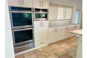 6395 Sw 42nd Ter 1 South Miami, FL 33155 - MLS#A11880472