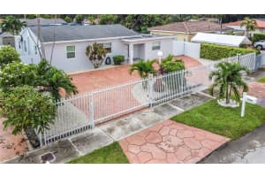 7280 Sw 13th St Miami, FL 33144 - MLS#A11880483